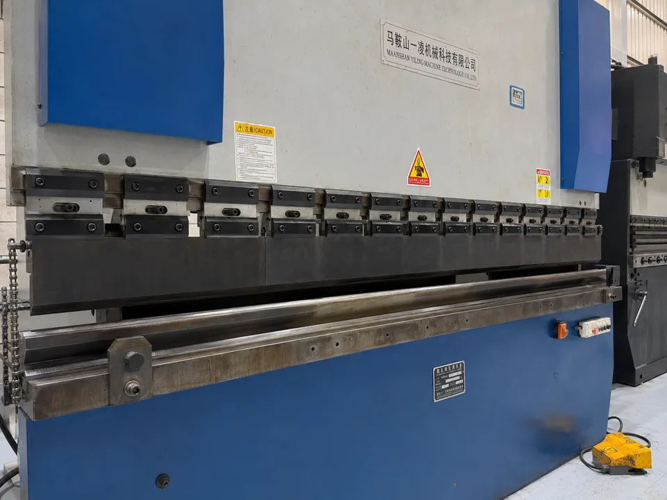 Hydraulic Press Brake Machine — detail view